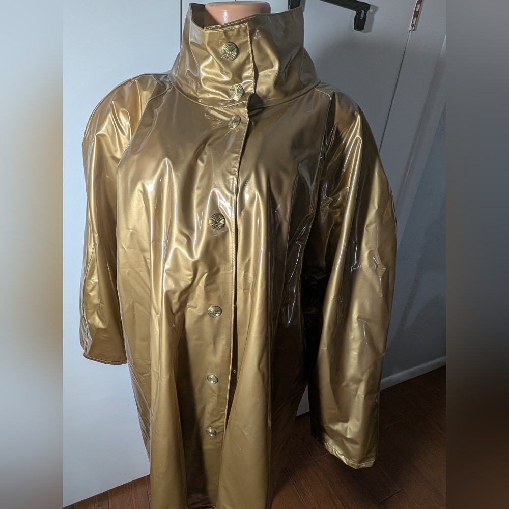 Vintage Wippette rain things metallic gold vinyl Funnel Neck raincoat Size L